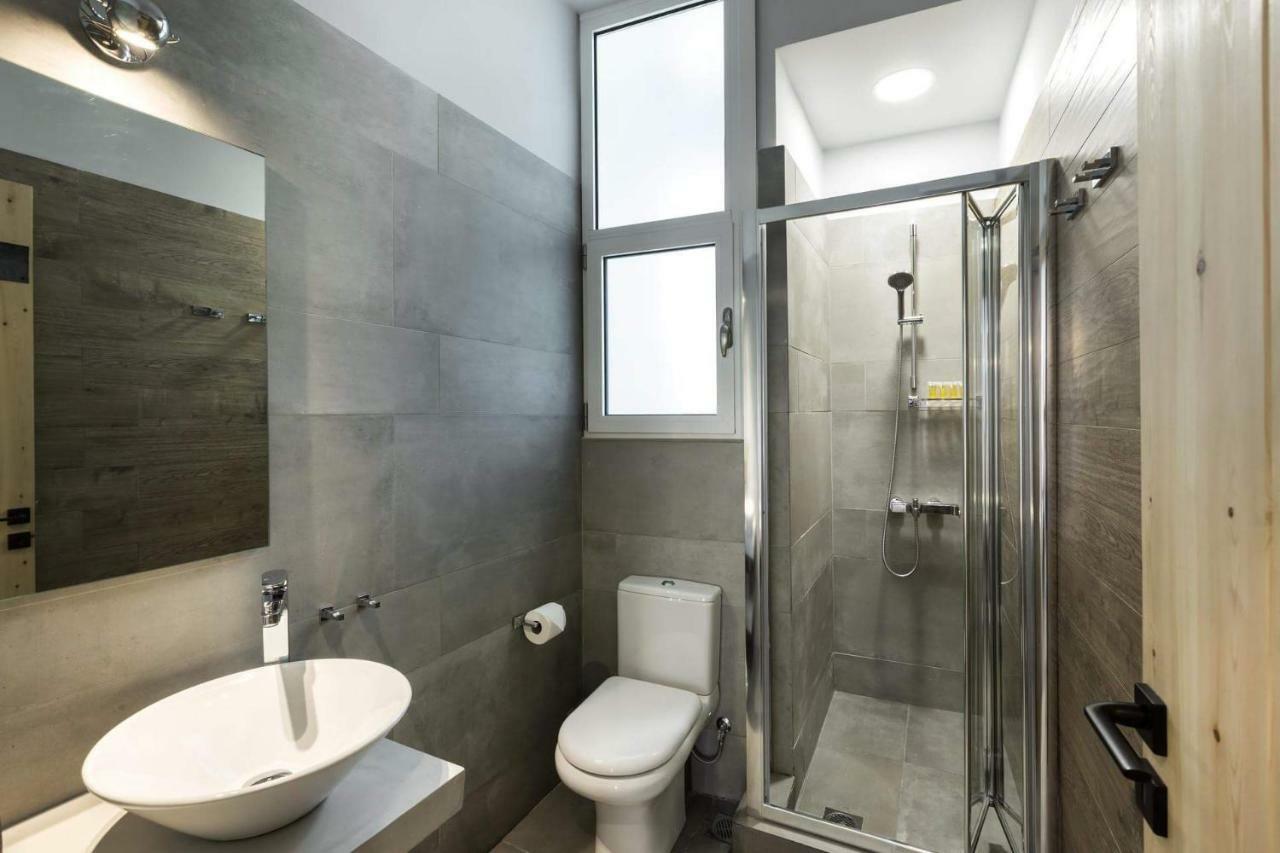 Atmospheric Apartment Near Acropolis By Cloudkeys أثينا المظهر الخارجي الصورة