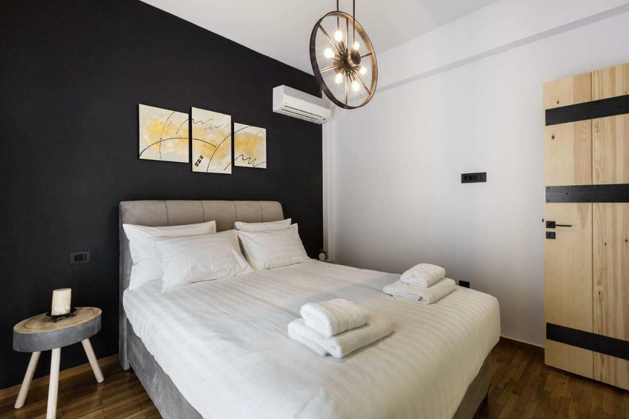 Atmospheric Apartment Near Acropolis By Cloudkeys أثينا المظهر الخارجي الصورة
