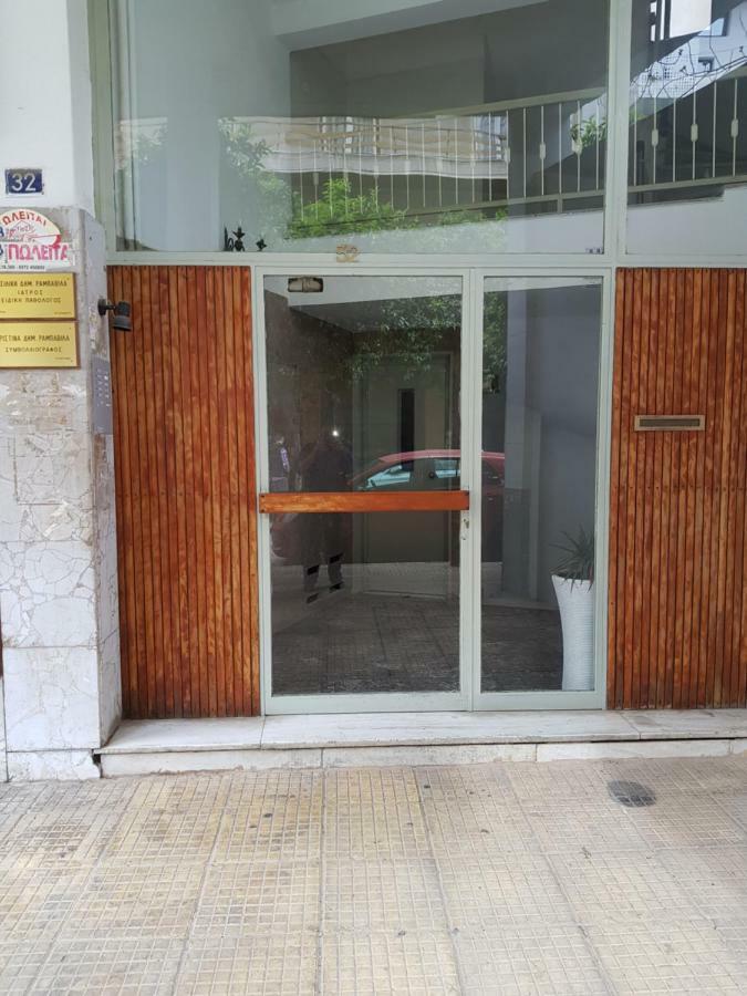 Atmospheric Apartment Near Acropolis By Cloudkeys أثينا المظهر الخارجي الصورة